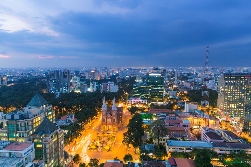Vẻ đẹp lộng lẫy của Sài Gòn về đêm